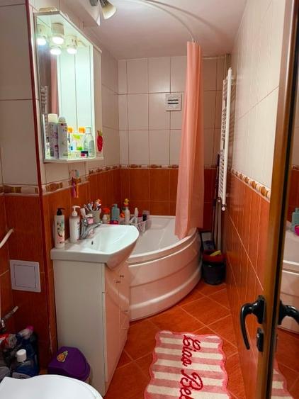 Apartament cu 2 camere decomandat, mobilat în Obor