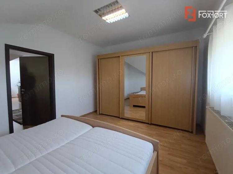 Apartament cu 2 camere semidecomandat în Moșnița Nouă