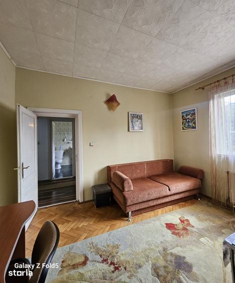 Casă cu 4 camere decomandat cu Teren 514 Mp în Iorga