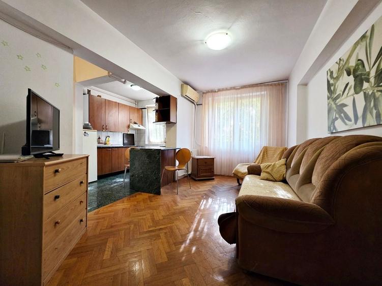 Apartament cu 2 camere semidecomandat, mobilat în Obor