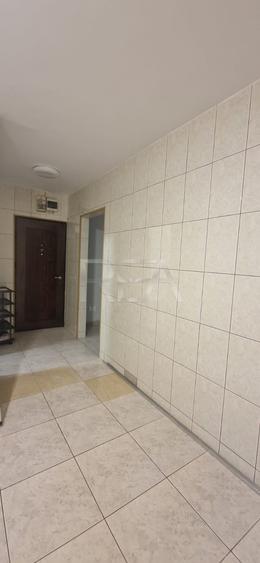 Apartament cu 2 camere decomandat în Drumul Taberei