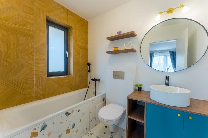 Duplex cu 4 camere cu Teren 630 Mp în Jucu