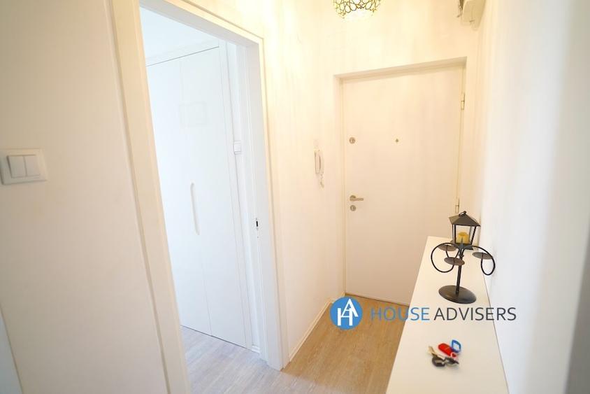 Apartament cu 2 camere, mobilat în Universitate