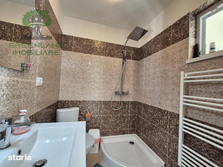 Casă cu 4 camere cu Teren 1430 Mp în Bucium