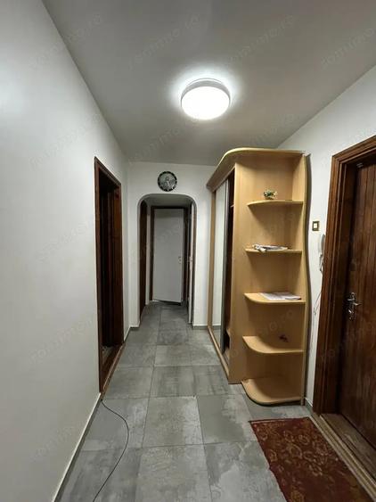 Apartament cu 2 camere decomandat în Baicului