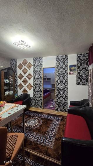 Apartament cu 2 camere nedecomandat în Central