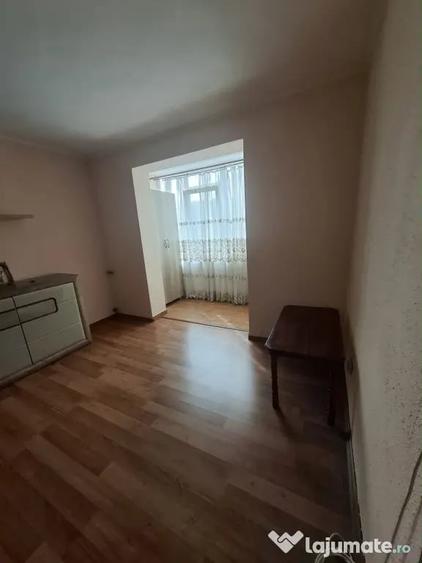 Apartament cu 2 camere semidecomandat în Nord
