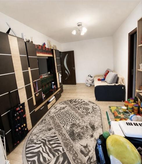 Apartament 2 camere Etaj 2/4 Centrala proprie O764 28 52 9O Mobilat si Utilat - 9