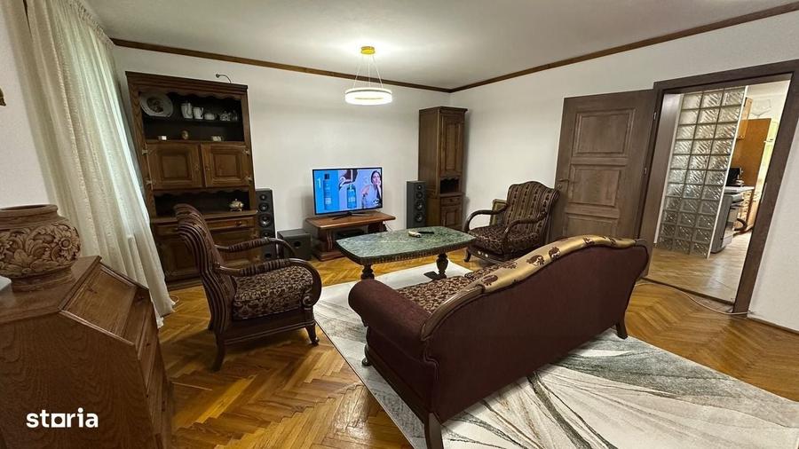 Apartament de inchiriat - 3 camere, Calea Bucuresti/Institut - 8