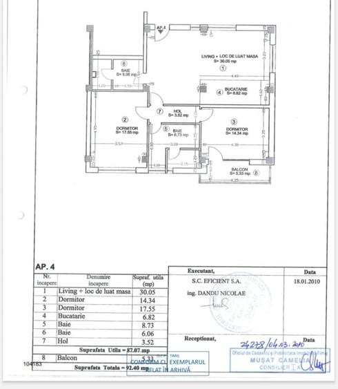 Apartament cu 3 camere semidecomandat, mobilat în Dumbrăvița