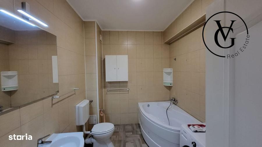 Apartament cu 2 camere semidecomandat în City Park Mall
