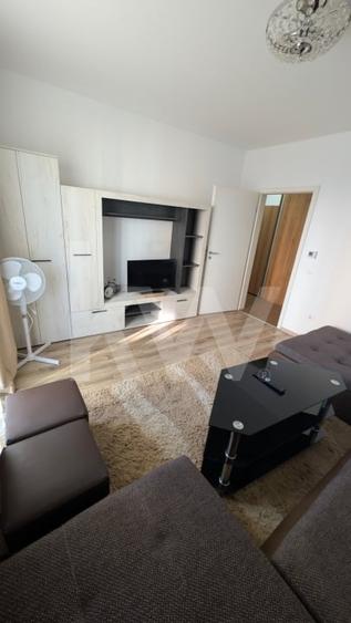 Apartament cu 2 camere decomandat, mobilat în Șelimbăr