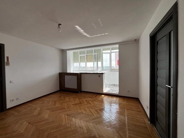 Apartament cu 2 camere semidecomandat în Giulești