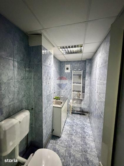 Spațiu comercial, de 61.2 mp, în Central