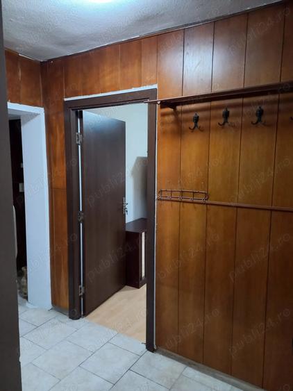 Apartament cu 2 camere nedecomandat în Dâmbu Pietros