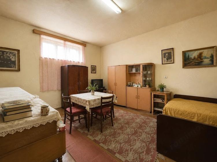 Casă cu 3 camere cu Teren 755 Mp în Sălard