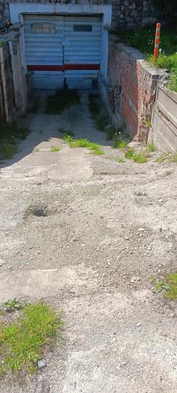 Spațiu comercial, de 240 mp, în Hunedoara
