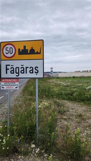 Teren intravilan 10.744 mp, Fagaras, zona comerciala,2 fronturi, utilitati, parc - 17