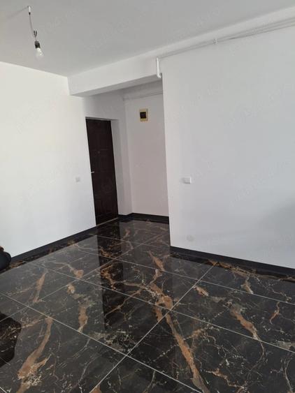 Apartament cu 2 camere semidecomandat în Florești