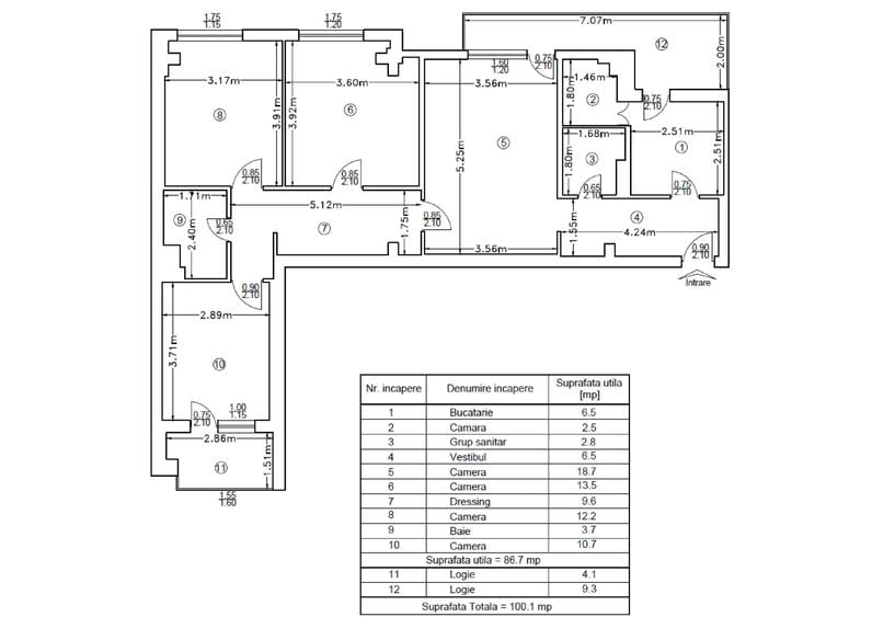 Apartament cu 4 camere semidecomandat, mobilat în Central