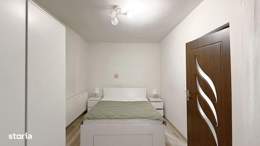 Casă cu 4 camere în Noua