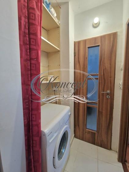 Apartament cu 2 camere semidecomandat, mobilat în Mănăștur