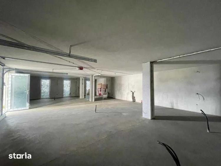 Spațiu comercial, de 120 mp, în Sânnicoară