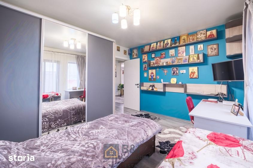 Casă cu 3 camere cu Teren 400 Mp în Tomești