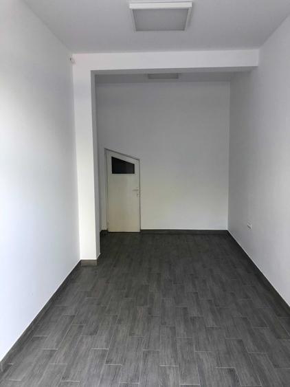 Spațiu comercial, de 22 mp, în Ștefan cel Mare