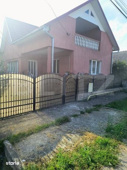 Casă cu 4 camere cu Teren 2064 Mp în Central