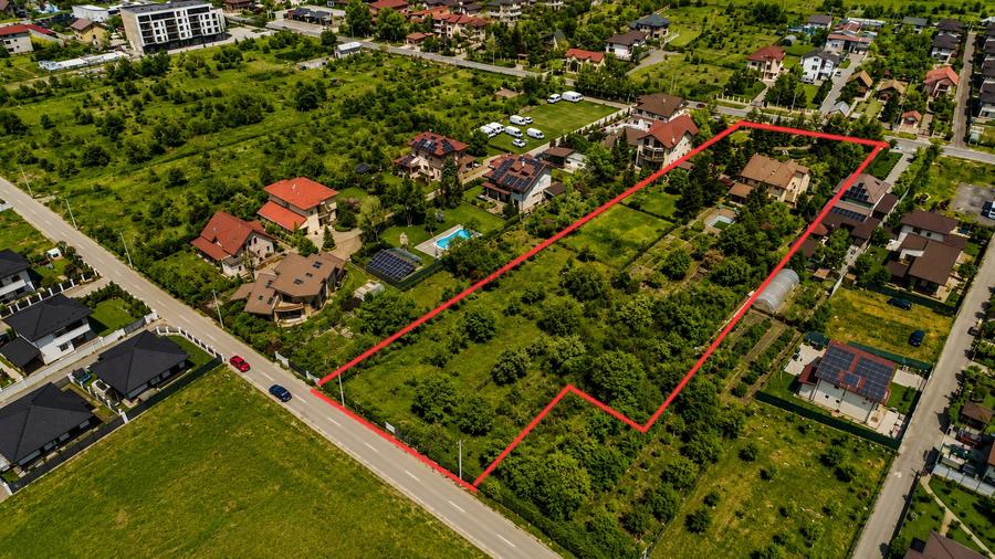 Casă individuală cu 10 camere cu Piscina în Ciorogârla