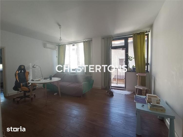 Apartament cu 3 camere în Grivița