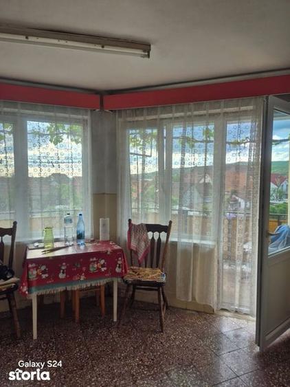 Apartament cu 4 camere în Central