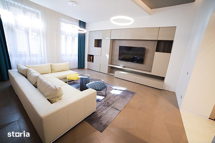 Apartament cu 3 camere în Centrul Istoric