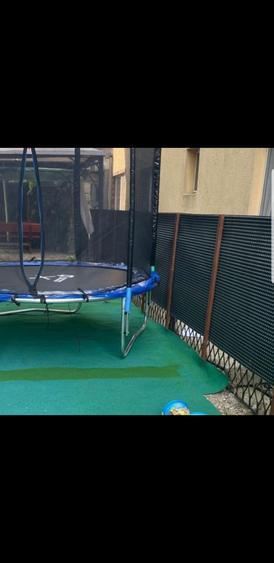 Casă cu 16 camere cu Piscina în Central