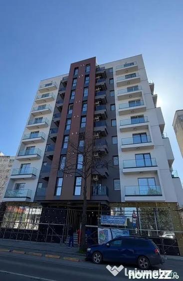 Apartament cu 3 camere decomandat în Abator
