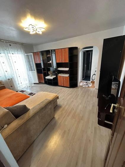 De inchiriat apartament cu 2 camere, spatios, cu balcon. 1200lei luna - 8