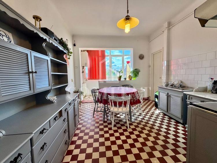 Apartament cu 3 camere decomandate | 100 mp | Garaj și parcare | Gruia - 3