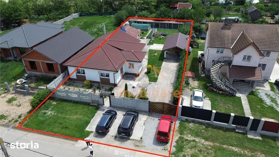 Casă cu 5 camere cu Teren 1000 Mp în Girișu de Criș
