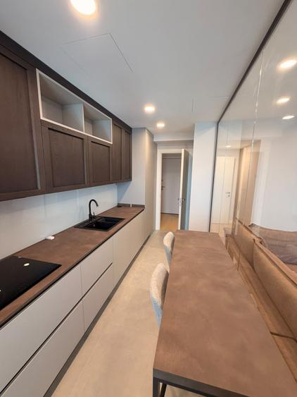 Apartament cu 2 camere semidecomandat, mobilat în Pipera