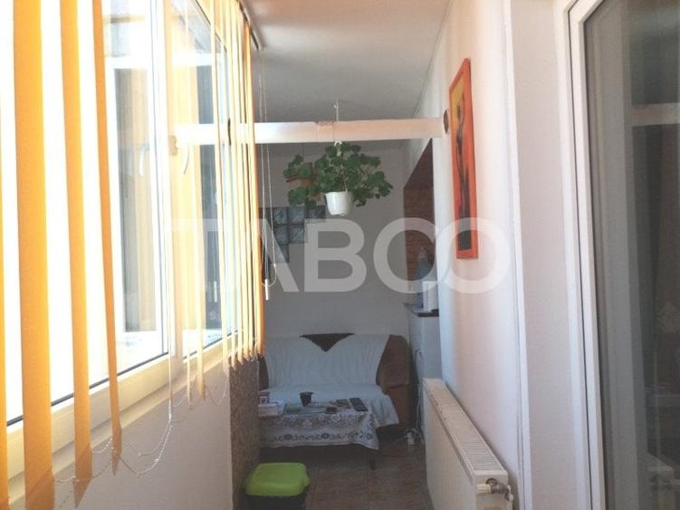 Apartament cu 3 camere decomandat, mobilat în Cisnădie