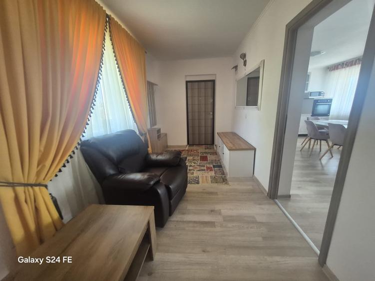 Duplex cu 3 camere cu Canalizare în Ultracentral