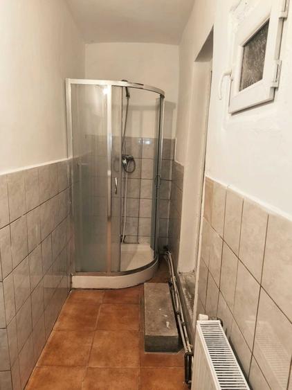 Casă cu 3 camere în Husia