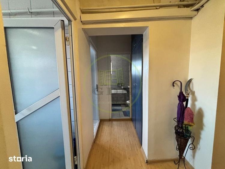 Apartament cu 2 camere decomandat în 1 Mai