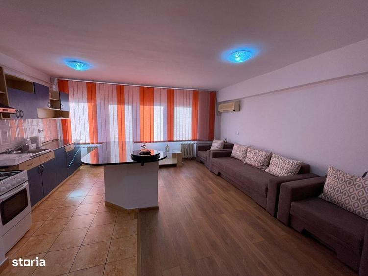 Apartament cu 3 camere decomandat în Ultracentral