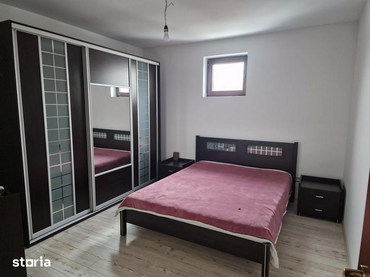 Casă cu 3 camere cu Teren 2722 Mp în Vidra