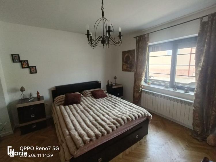 Casă cu 4 camere în Frunzeni