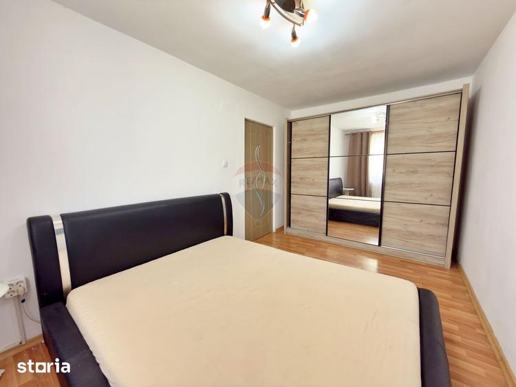 Apartament cu 2 camere semidecomandat, mobilat în Drăgășani