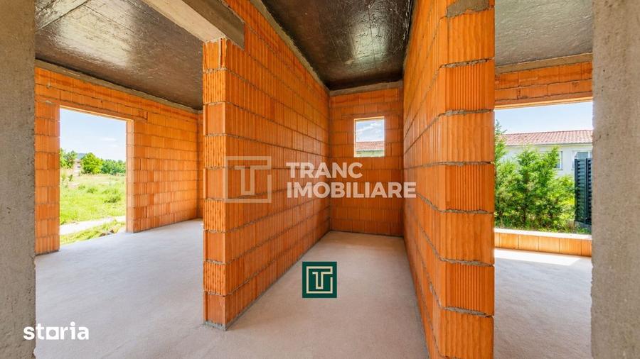 Casă cu 3 camere cu Teren 250 Mp în Gai