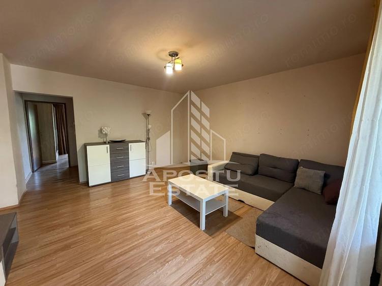 Apartament cu 2 camere semidecomandat în Bucovina